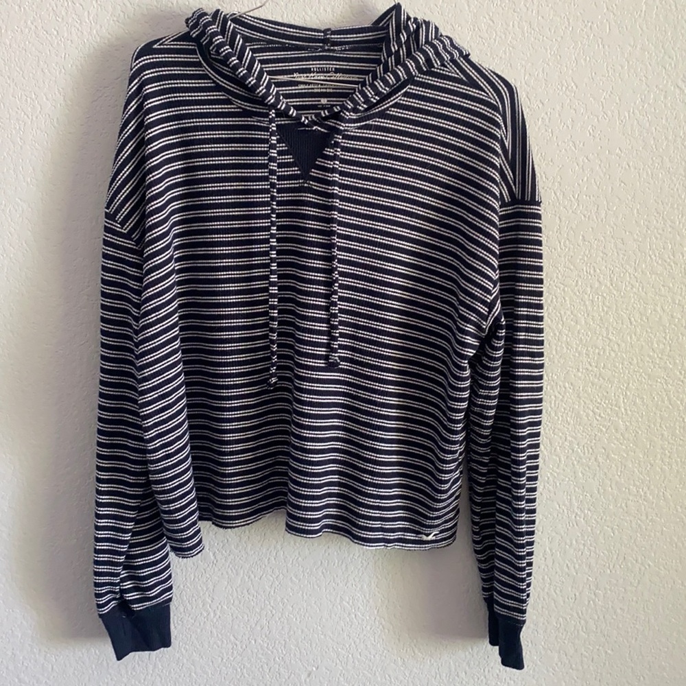 Navy &white Hollister cropped hoodie